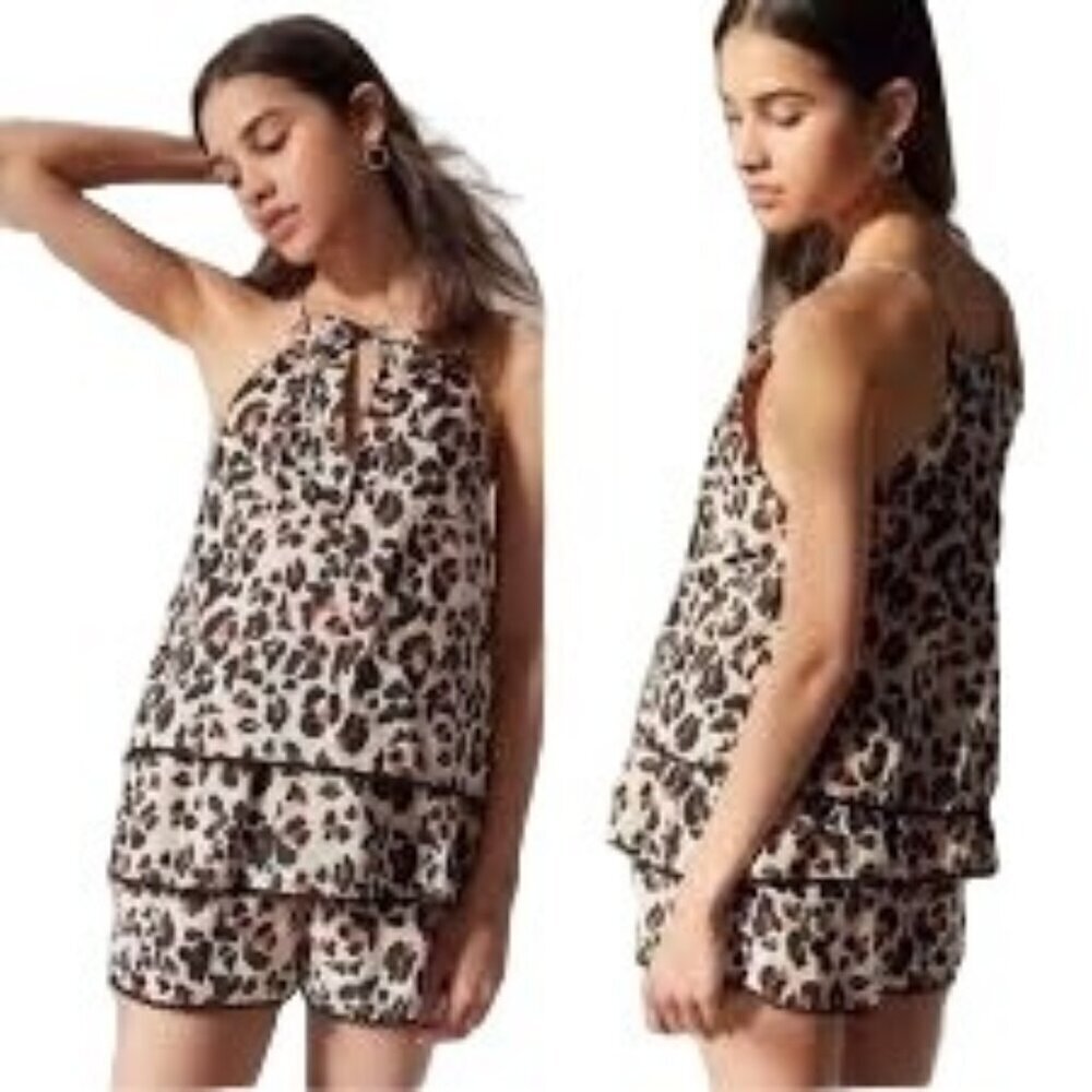 NWT Urban Outfitters Romper Keyhole Ruffle Tiered Animal‎ Print Festival Size XS